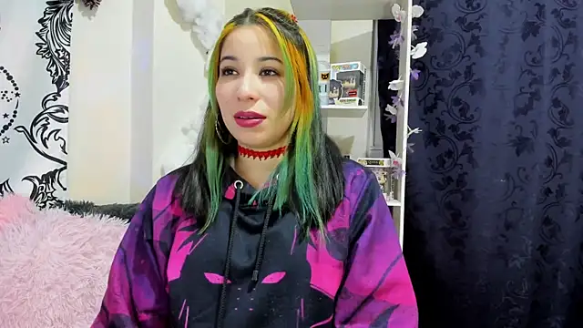 Laughing Naty online show from 01.21.25