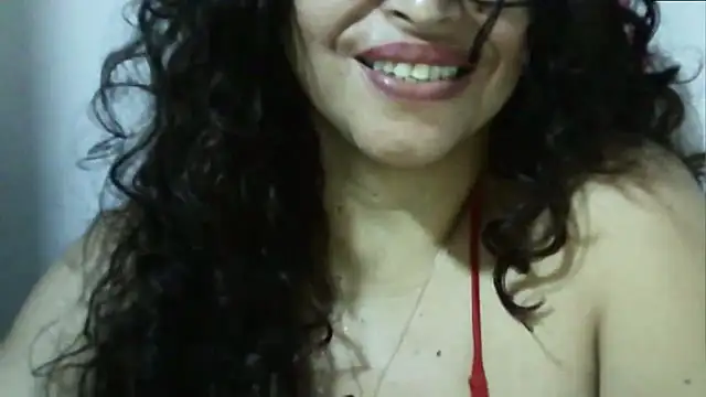 Snapshot of oso34hot chatting on 10.28.25 oso34hot online show from 10.28.25