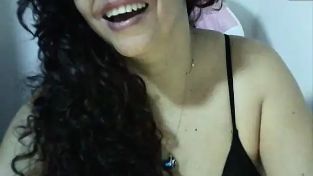 Snapshot of oso34hot chatting on 10.29.25 oso34hot online show from 10.29.25