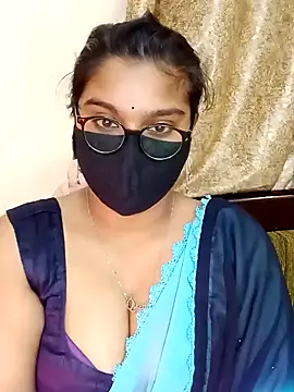 Snapshot of Jasmine_jaaan chatting on 01.07.25 Jasmine jaaan online show from 01.07.25