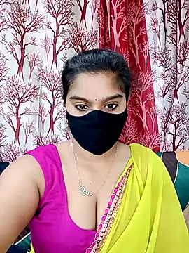 Snapshot of Jasmine_jaaan chatting on 10.02.25 Jasmine jaaan online show from 10.02.25